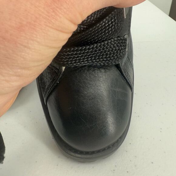 NEW Schutz Women's Black Zhara Faux Fur Lined Lace-Up Chunky Boots Size 8B - Picture 4 of 11